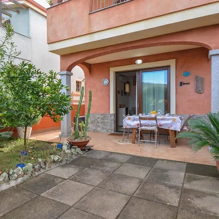 度假居 1 Bedroom Lovely In Viddalba